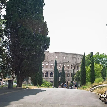 Petra San Giovanni Rom